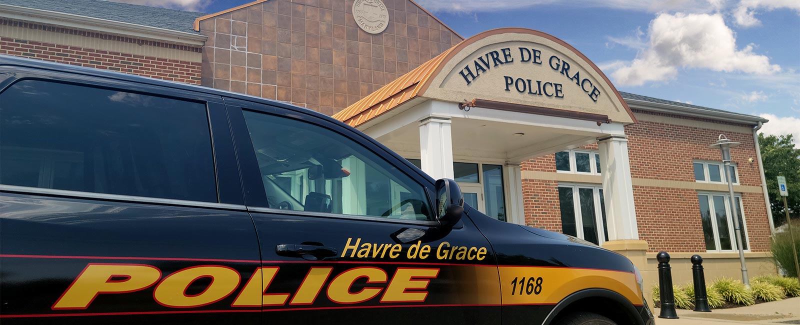 havre de grace cruiser in front of police department